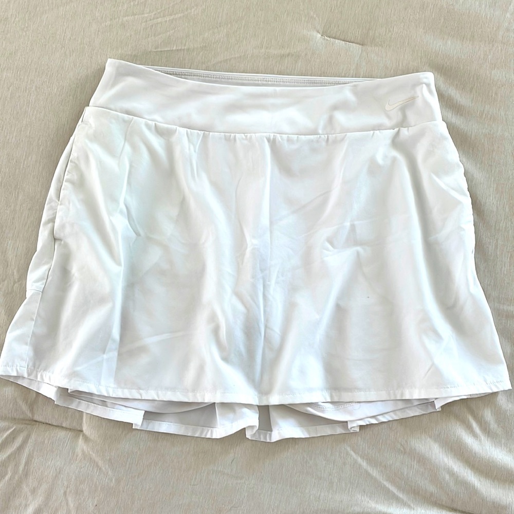 Nike Women's Golf Skirt- White